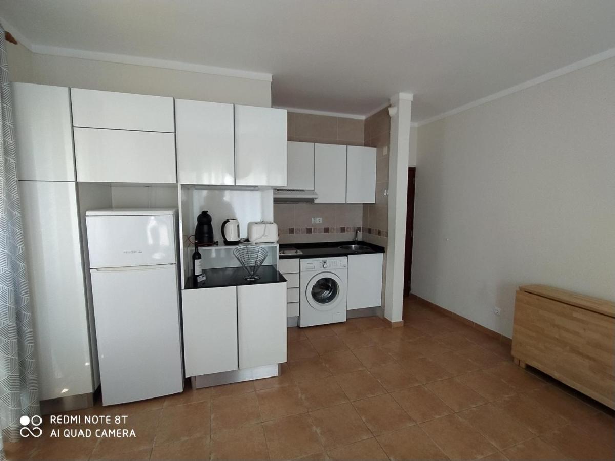 Sea View Apartment Portimao Bagian luar foto
