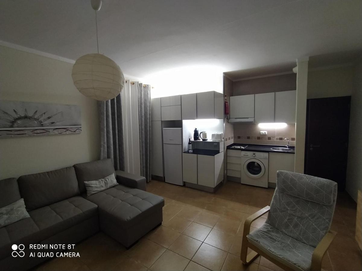 Sea View Apartment Portimao Bagian luar foto